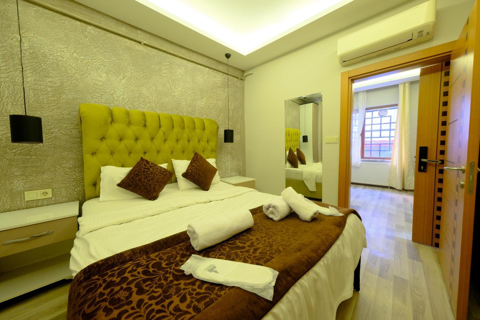 Taksim Celebi Suites Istanbul Exterior photo